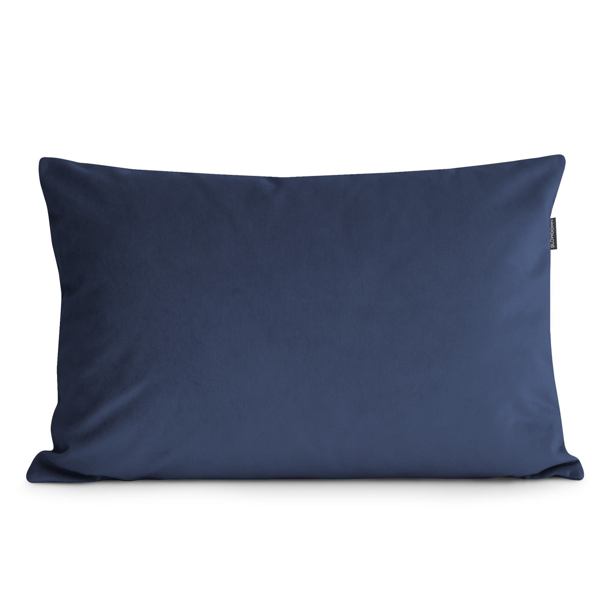 sammet dekorationskudde 65x45 navy i en elegant och mjuk sammetutförande.