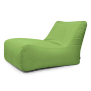 Limegrön sittsäcksfåtölj Lounge 100 med bred rygg och bekväm design.