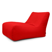 Röd Lounge 100 sittsäcksfåtölj med bred rygg och bekväm design för avkoppling.