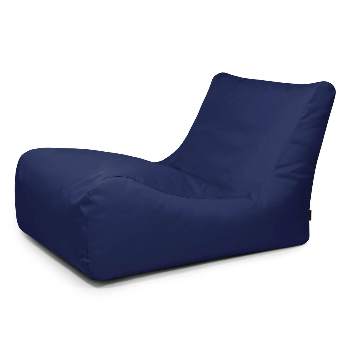 Mörkblå Lounge 100 sittsäck fåtölj i OX-tyg, bredare modell med högt ryggstöd.